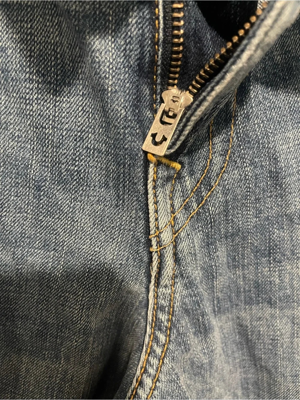 True Religion Men's Light Blue Washed Slim Straight Jeans